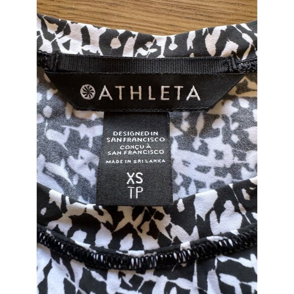 Athleta Ultimate Train Windstorm Long Sleeve Size XS Preppy‎ Athleisure Designer - Picture 3 of 12